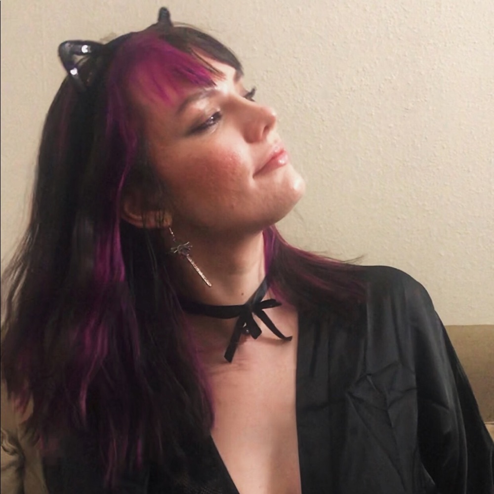 Meet your Posher, Amber